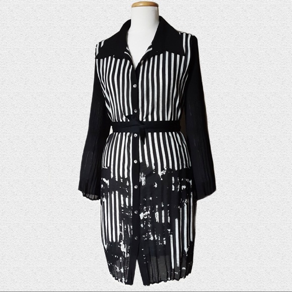 TS | Tops | Size 618 Ts Black And White 